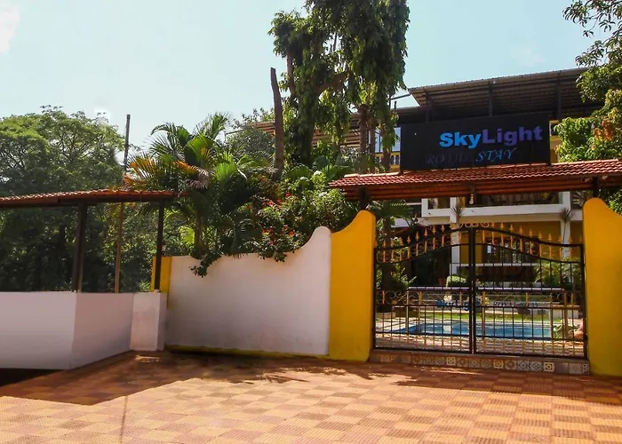 Treebo Trend Skylight Royal Stay Candolim